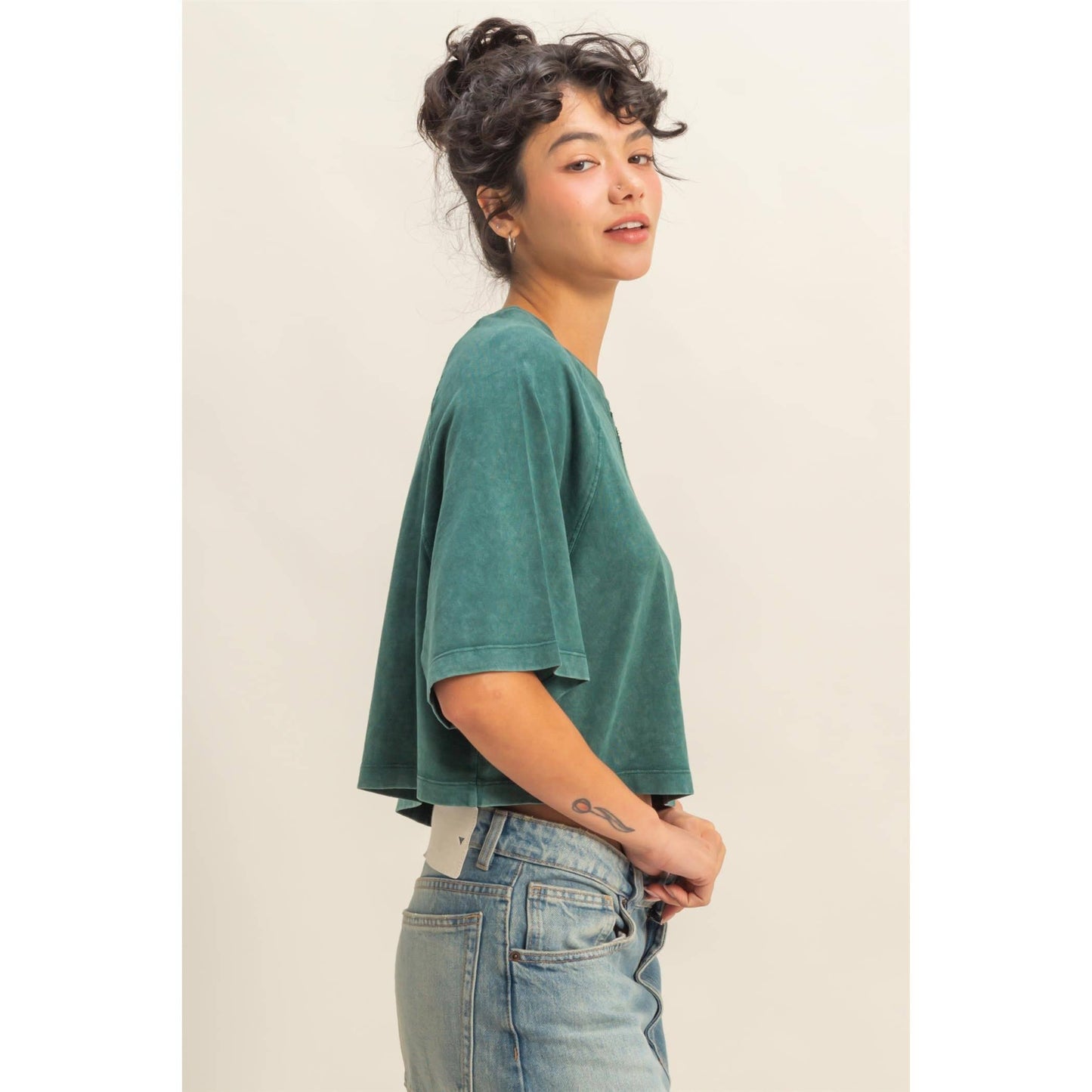 Cleo Cropped Tee- Chestnut