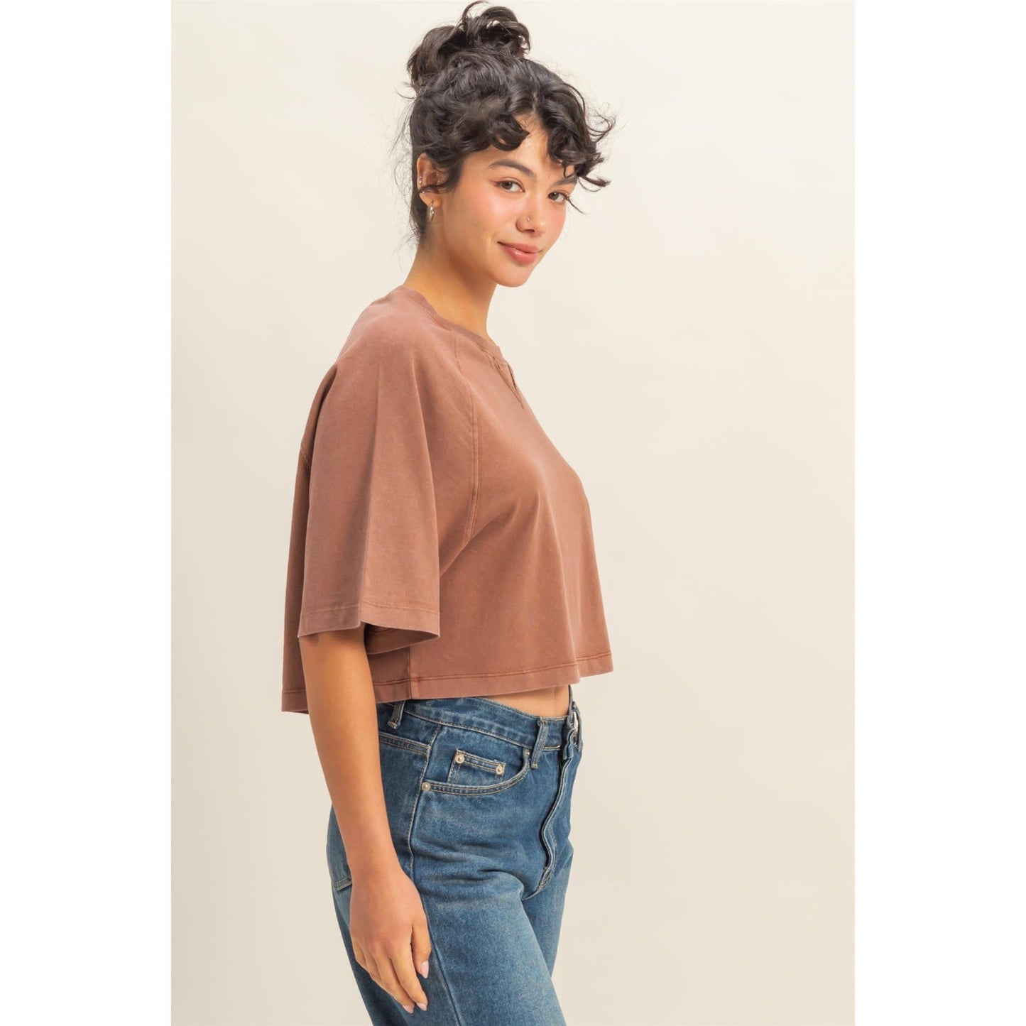 Cleo Cropped Tee- Dark Taupe