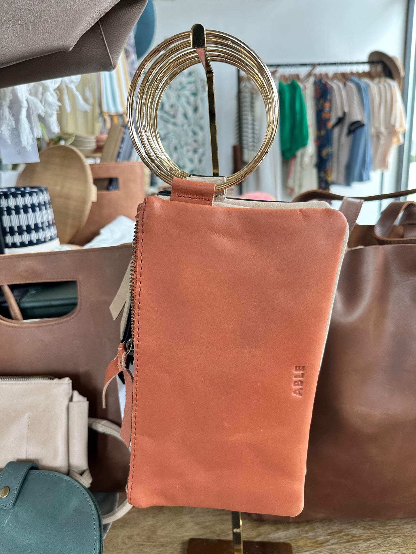 ABLE Fozi Wristlet - Clay