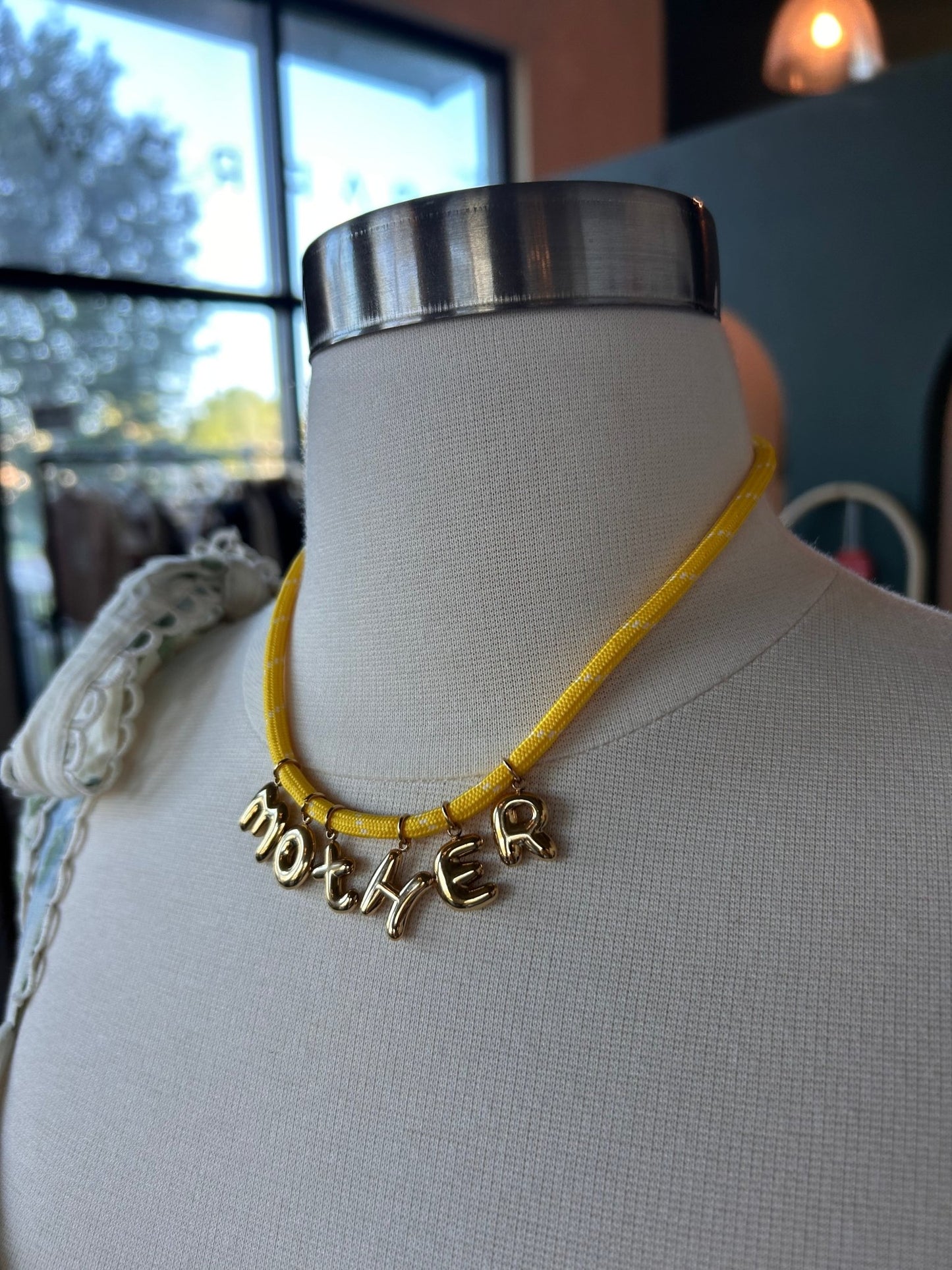 Bonne Mere MOTHER Rope Necklace - Yellow - SPARROW