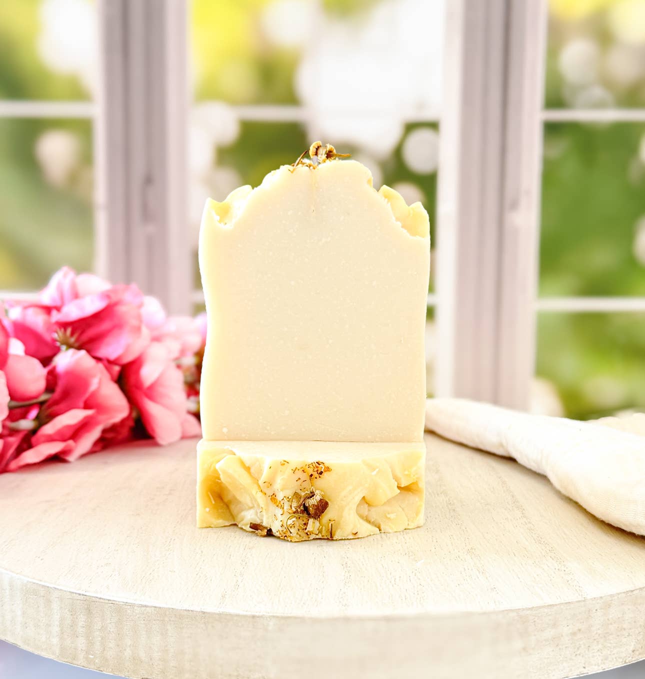 Chamomile & Sage - Handcrafted Artisan Soap Bar - SPARROW