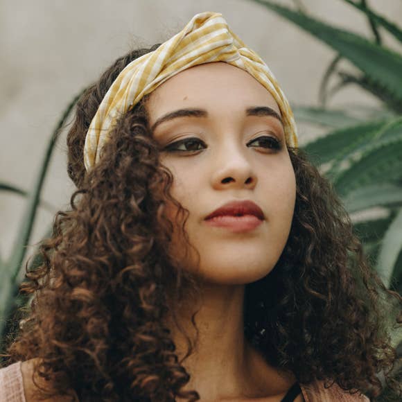 Checkered Twist Headband: Yellow - SPARROW