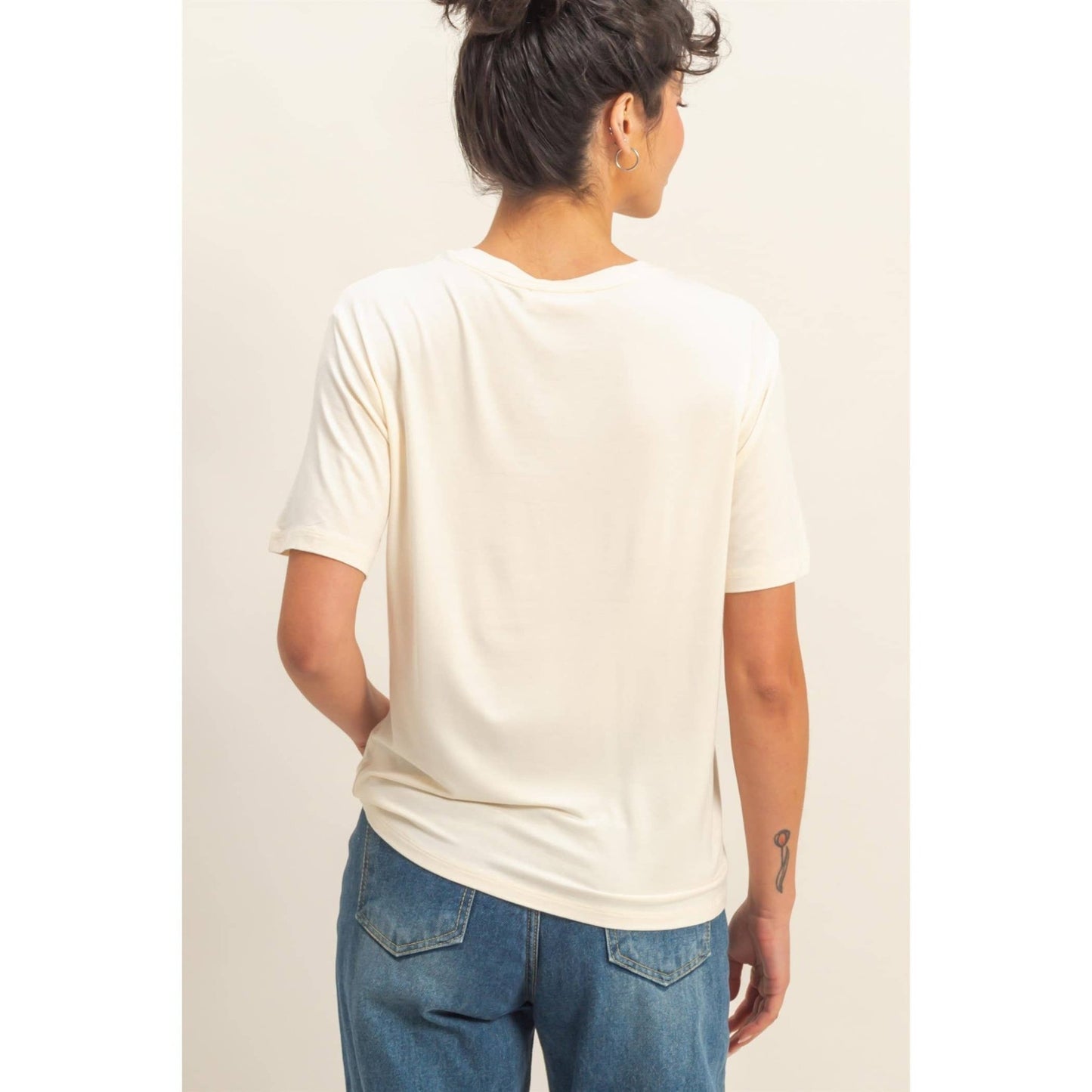 Dakota Tee - Cream - SPARROW