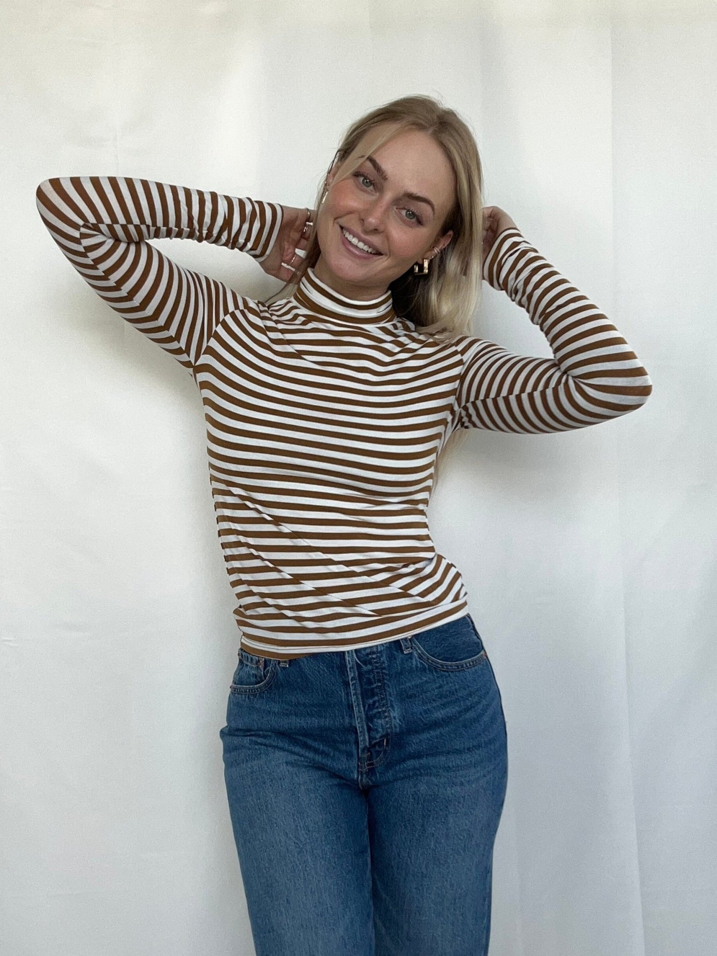 Isabella Turtleneck - Brown & White - SPARROW