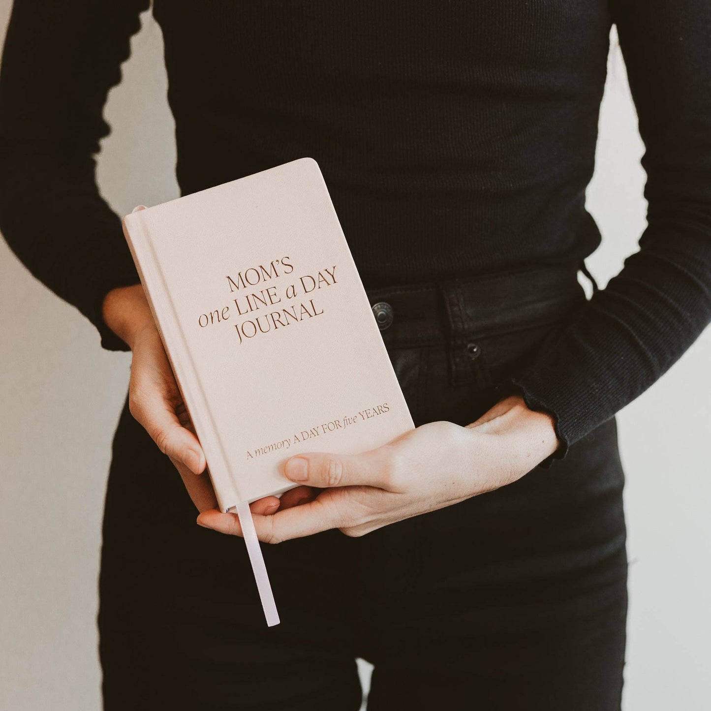 Mom's One Line A Day Leather Journal - SPARROW