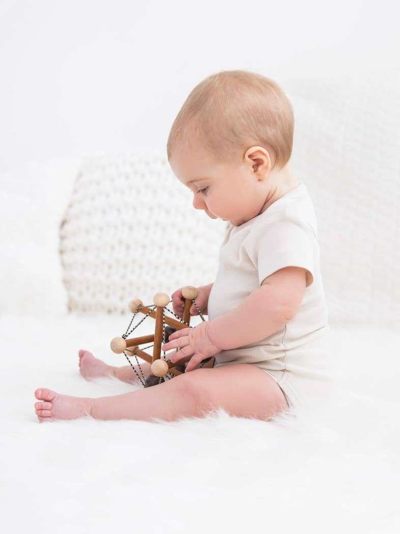 Organic Baby Short Sleeve Classic Bodysuit - Oat - SPARROW