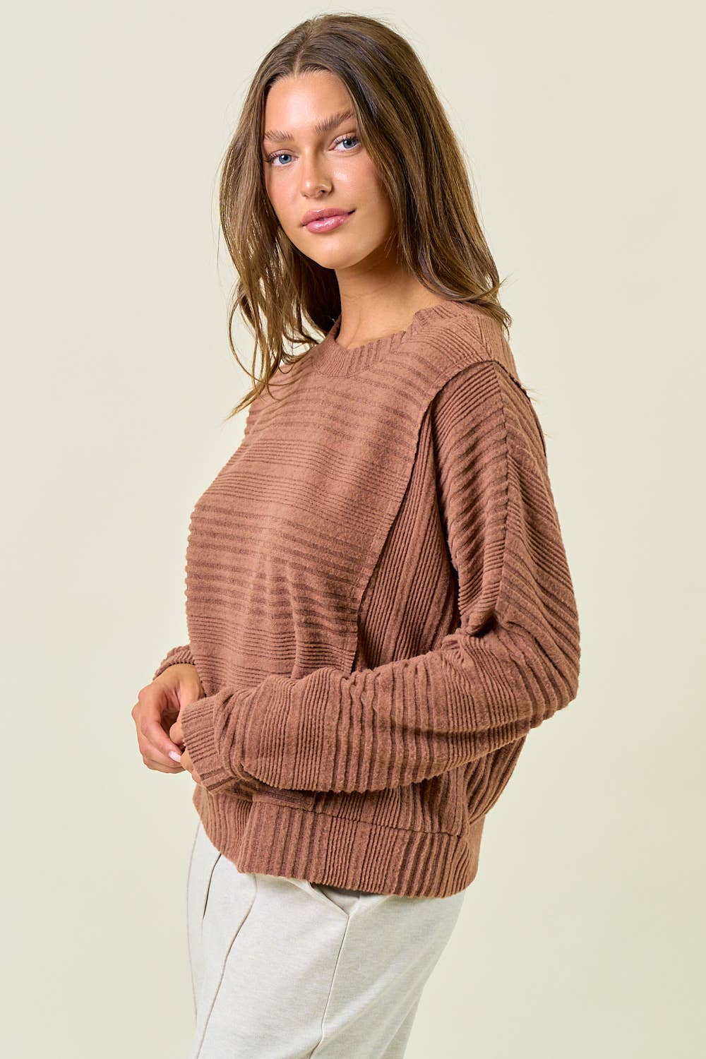 Quinn Longsleeve Top - Chesnut - SPARROW