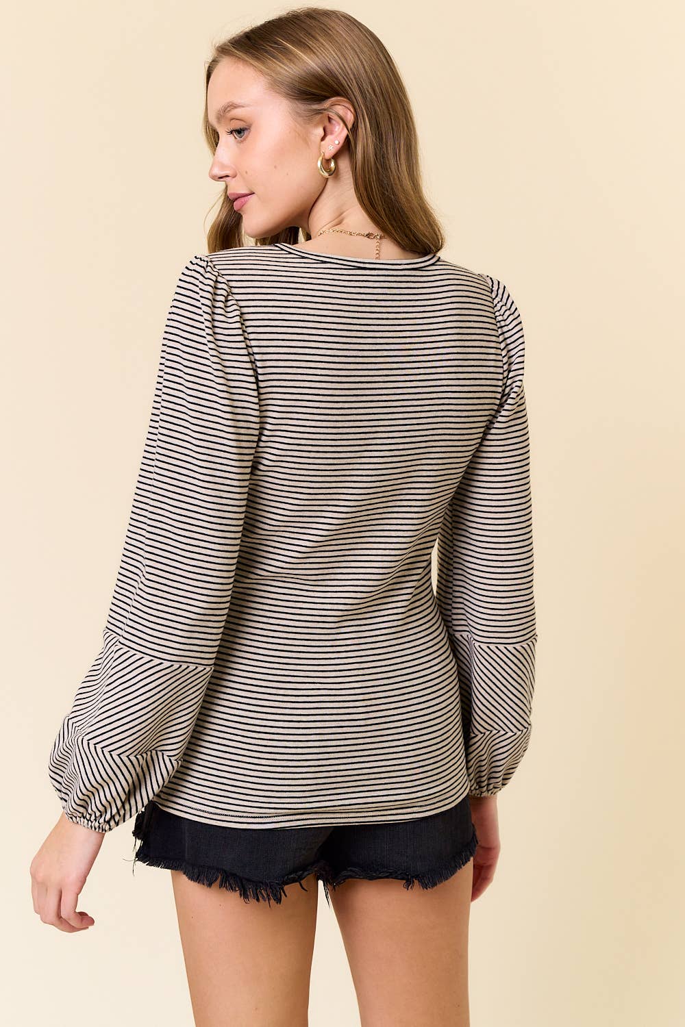 Scottie Longsleeve - Black - SPARROW