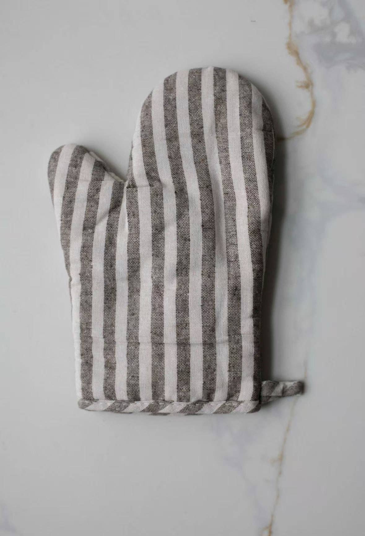 Stripe Oven Mitt - Coffee - SPARROW
