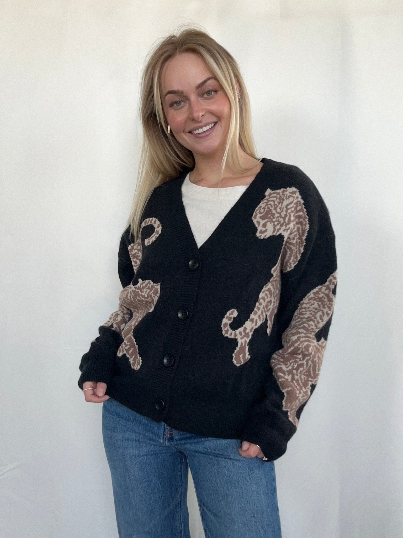Tiger Cardigan - Black - SPARROW