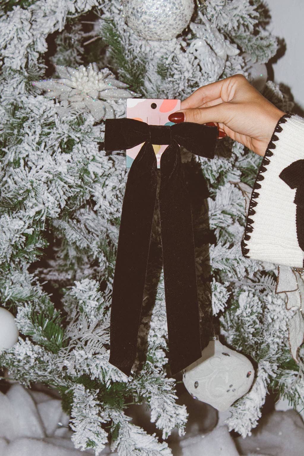 Velvet Long Bow Barrette: Black - SPARROW