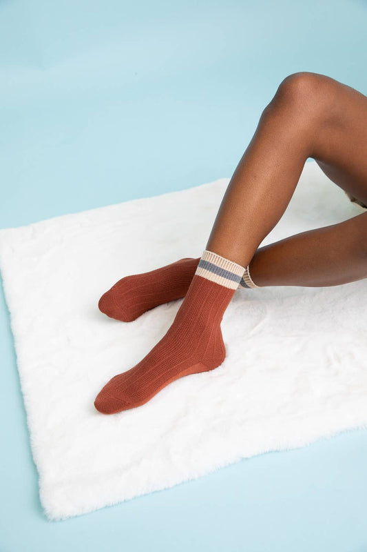 Retro Stripe Crew Socks: Rust