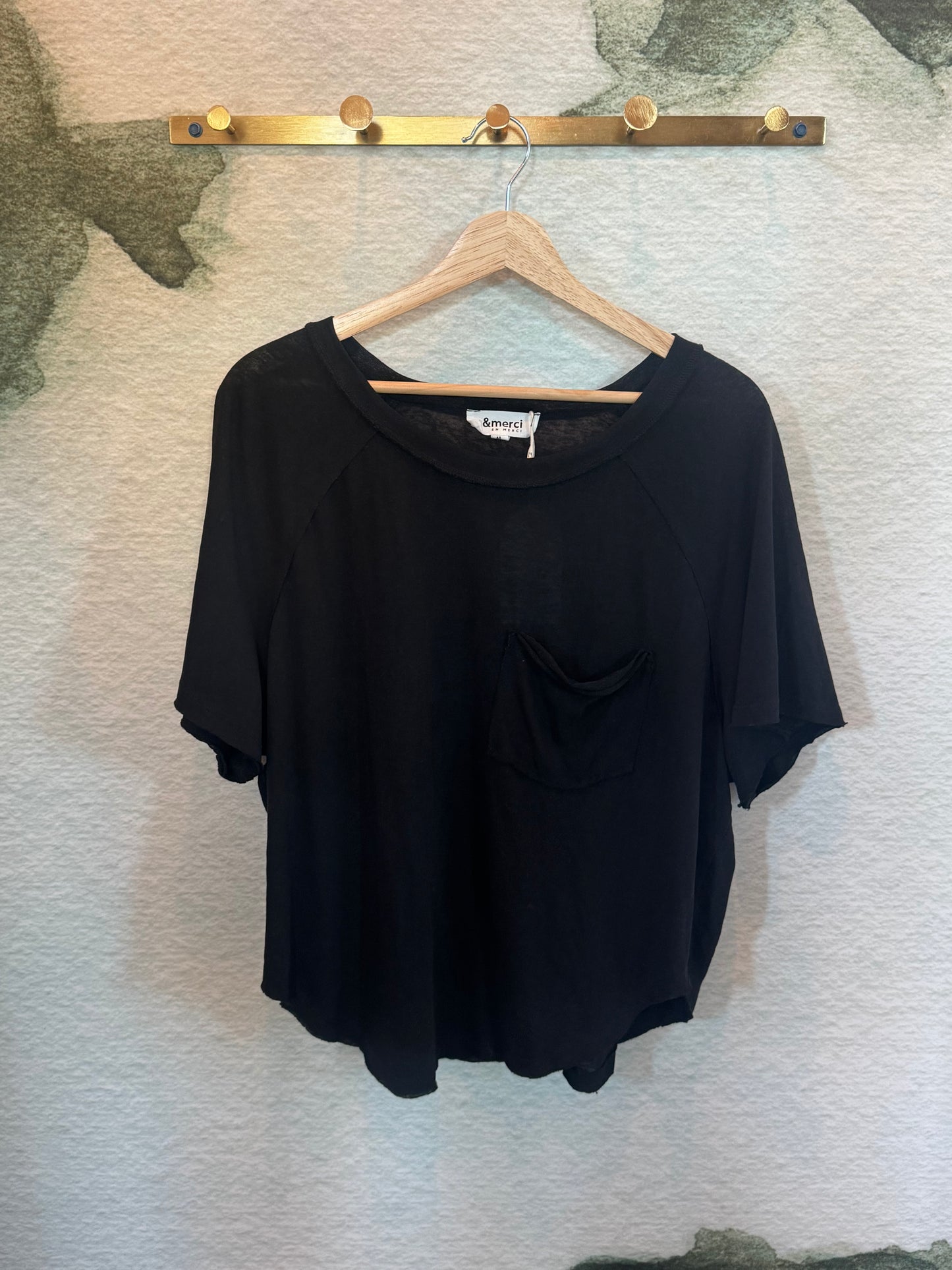 Preloved Kristen tee