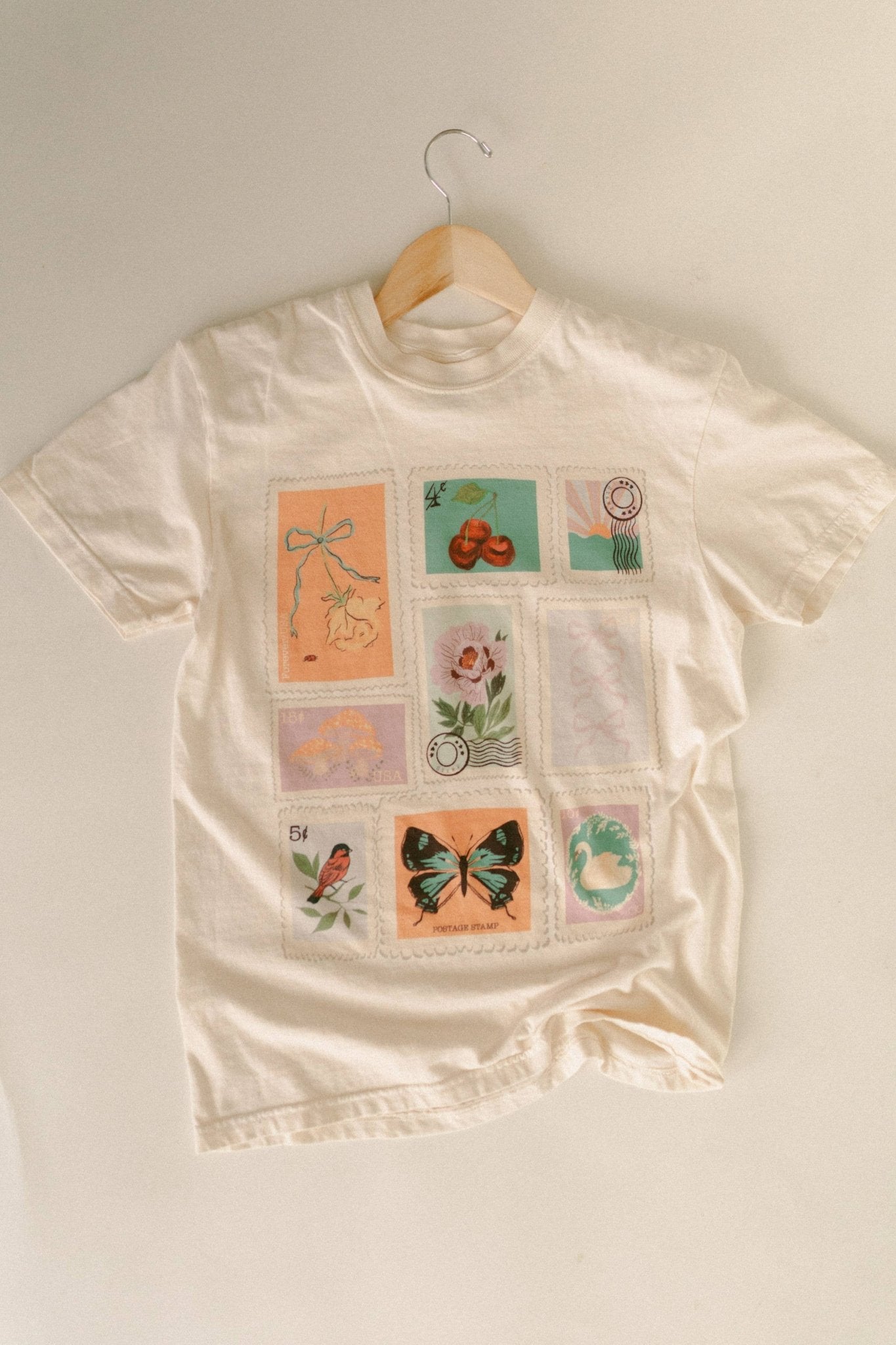 Amelia Graphic Tee - SPARROW