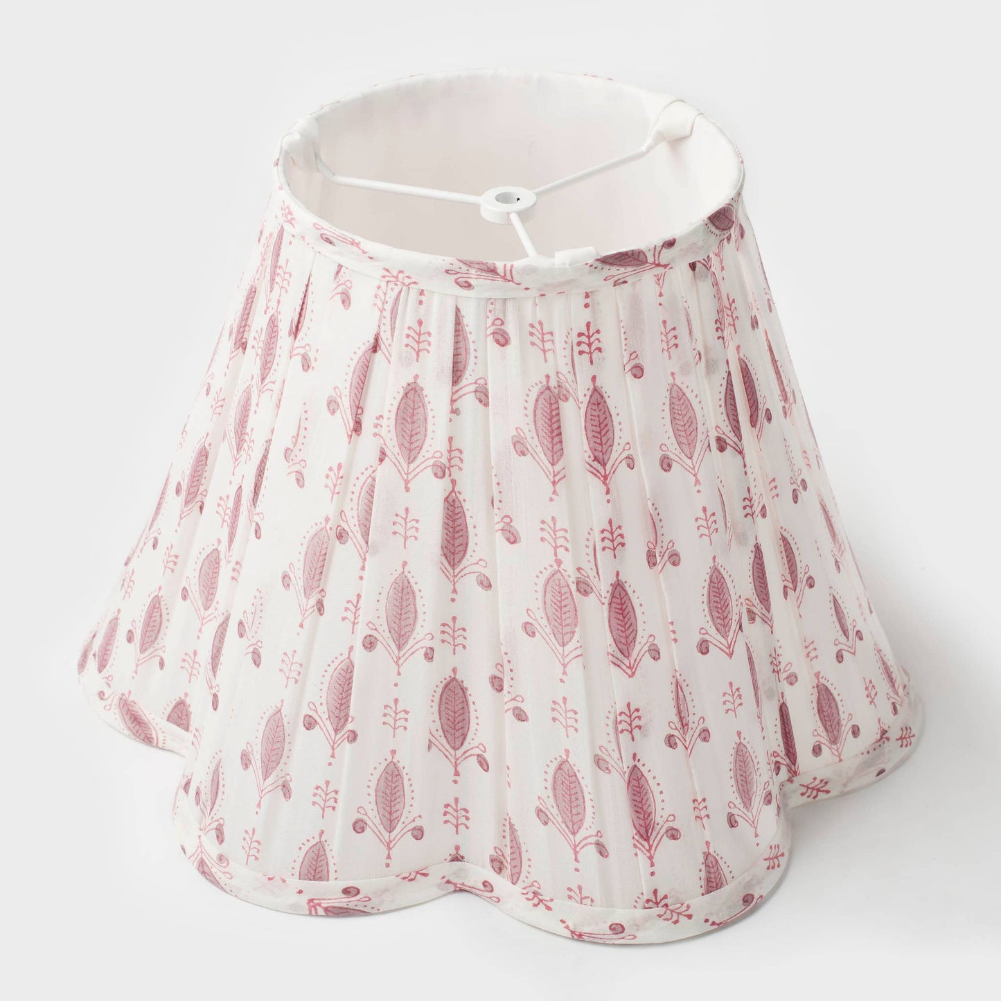 Blokette Pattern Lamp Shade: Pleat 7"x14"x10"