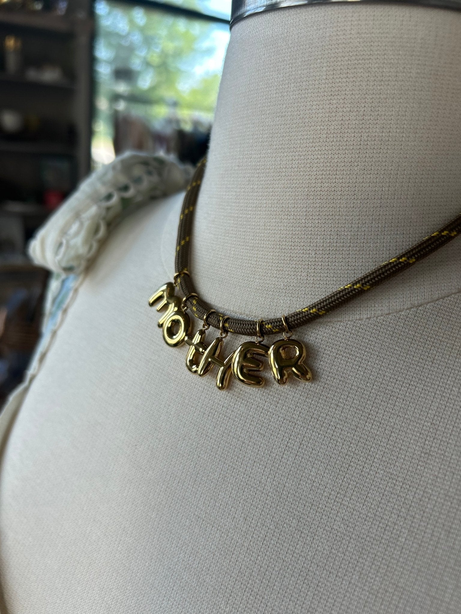 Bonne Mere MOTHER Rope Necklace - Brown - SPARROW