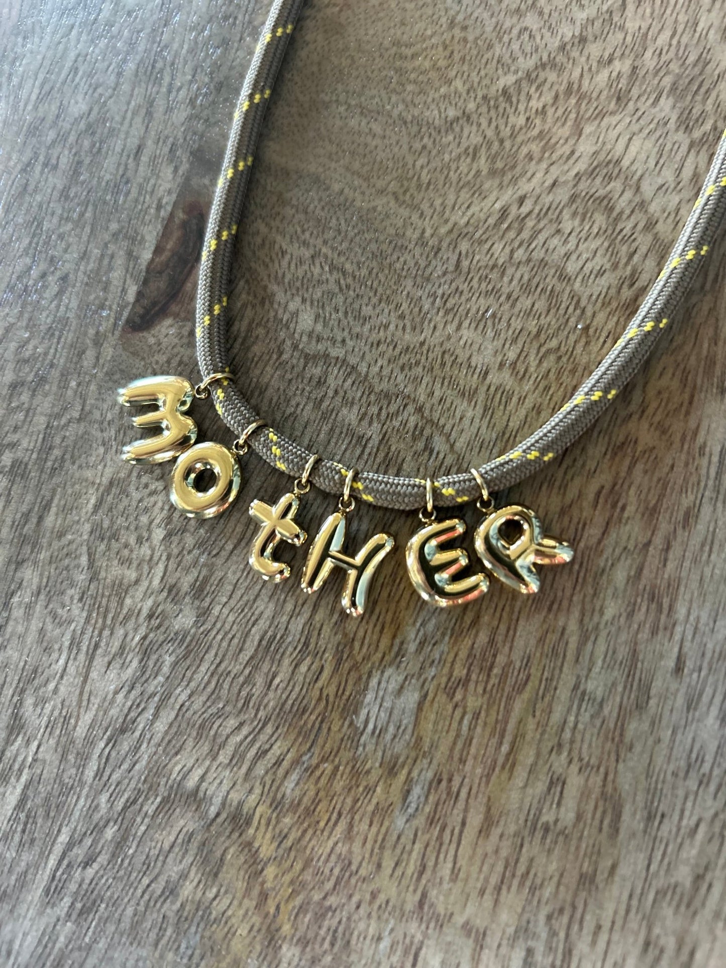 Bonne Mere MOTHER Rope Necklace - Brown - SPARROW