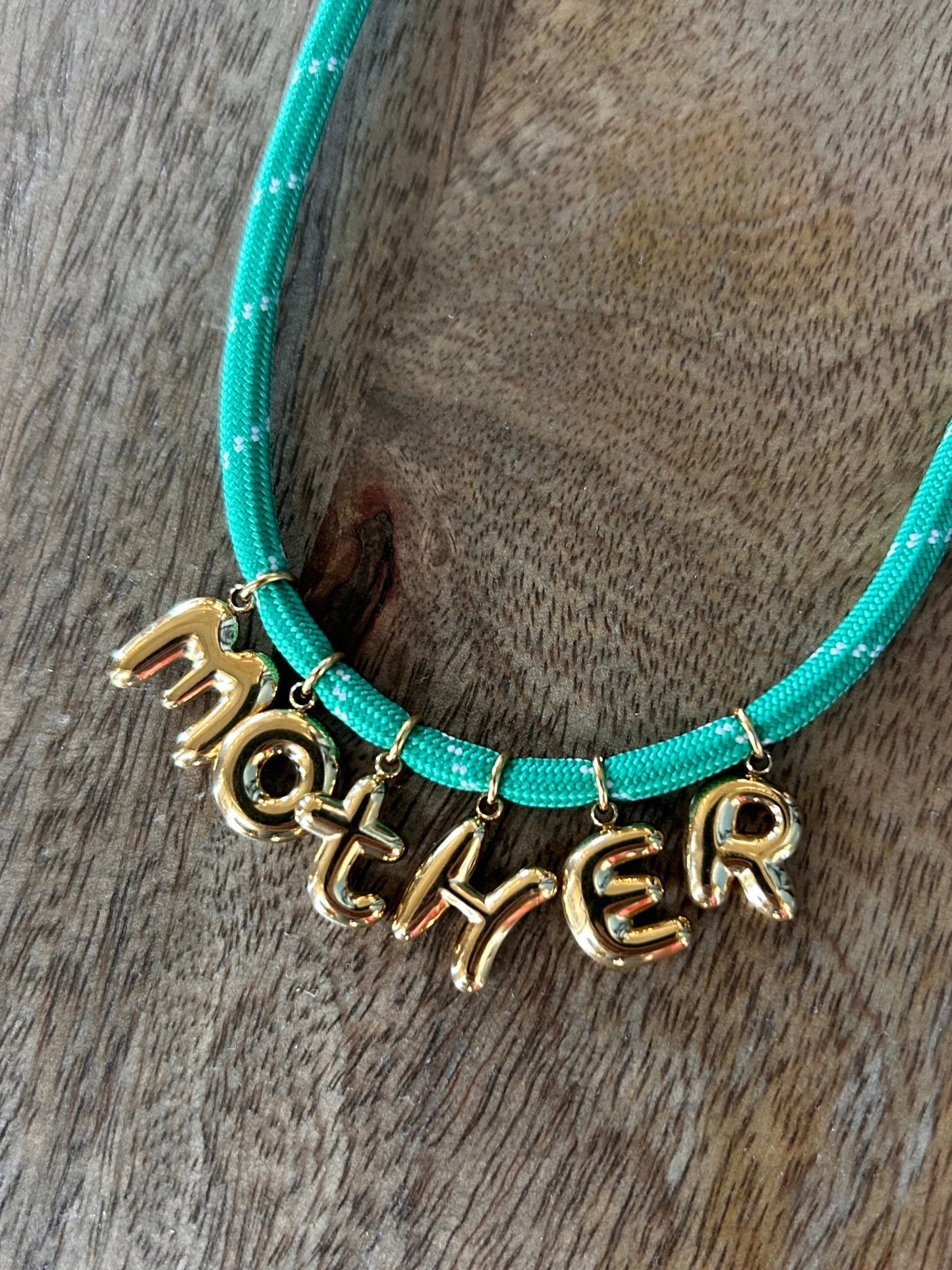 Bonne Mere MOTHER Rope Necklace - Green - SPARROW