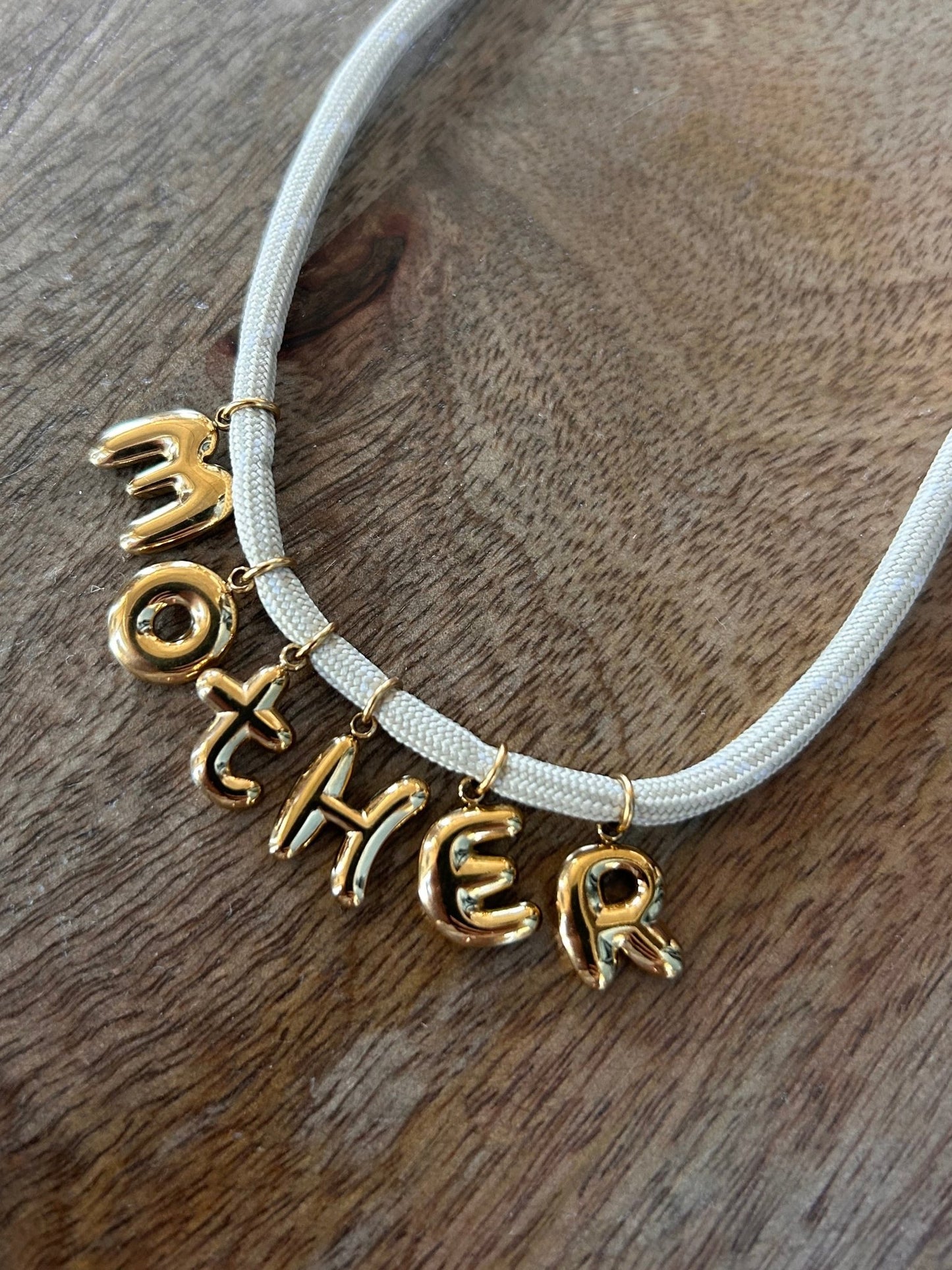Bonne Mere MOTHER Rope Necklace - Sand - SPARROW
