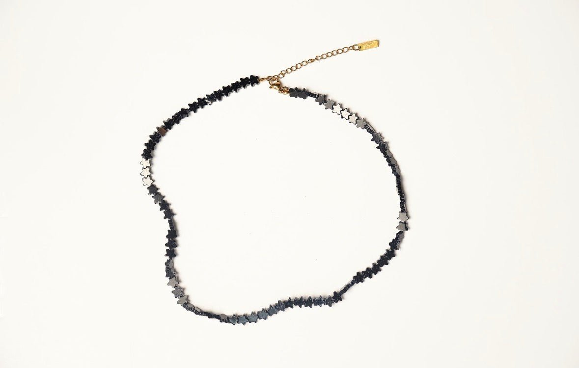 Bonne Mere Poppy Star Necklace - SPARROW