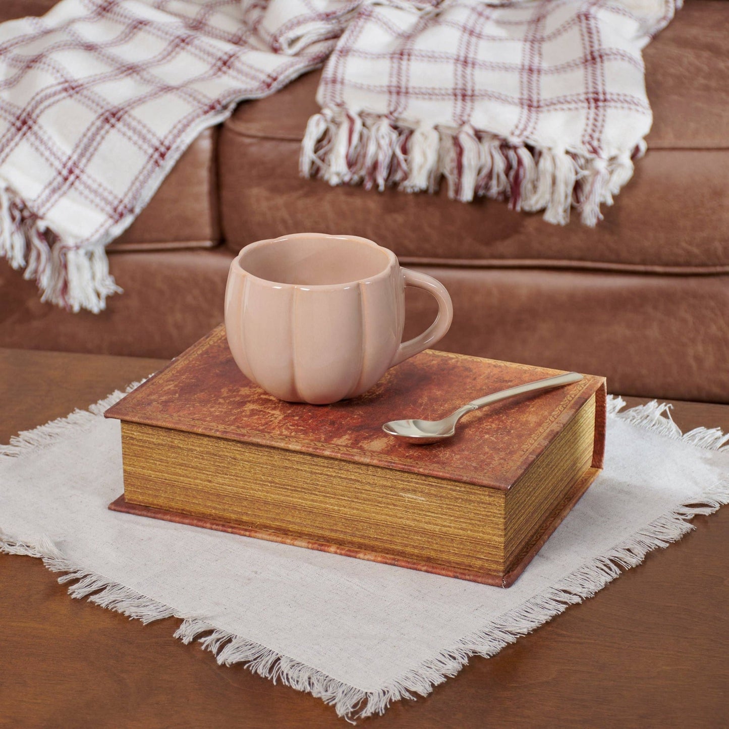 Cream Pumpkin Mug - SPARROW