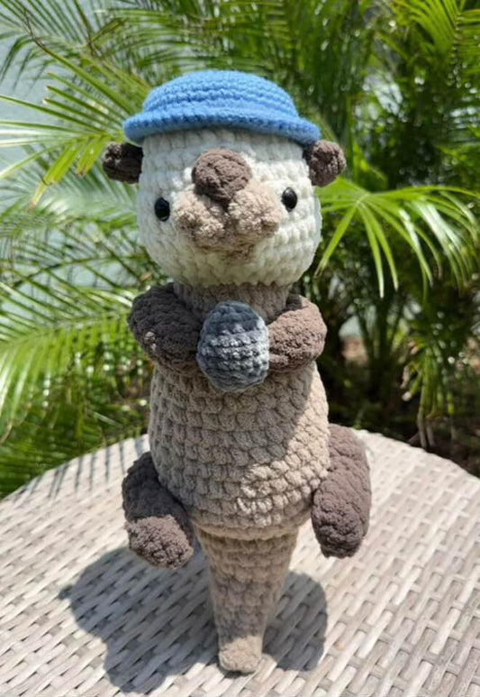 Crochet Otter - SPARROW
