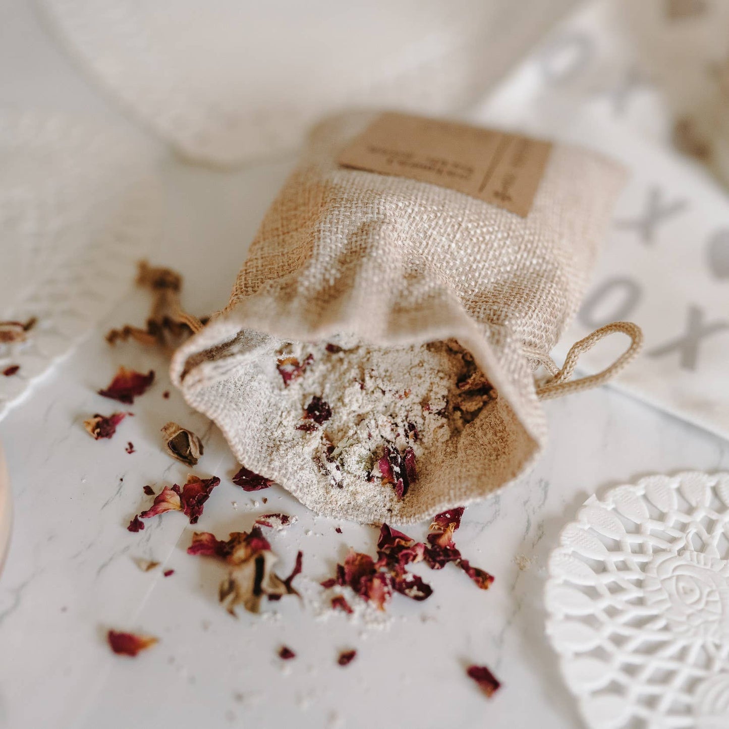 Herbal Oatmeal Bath Soak | Chamomile