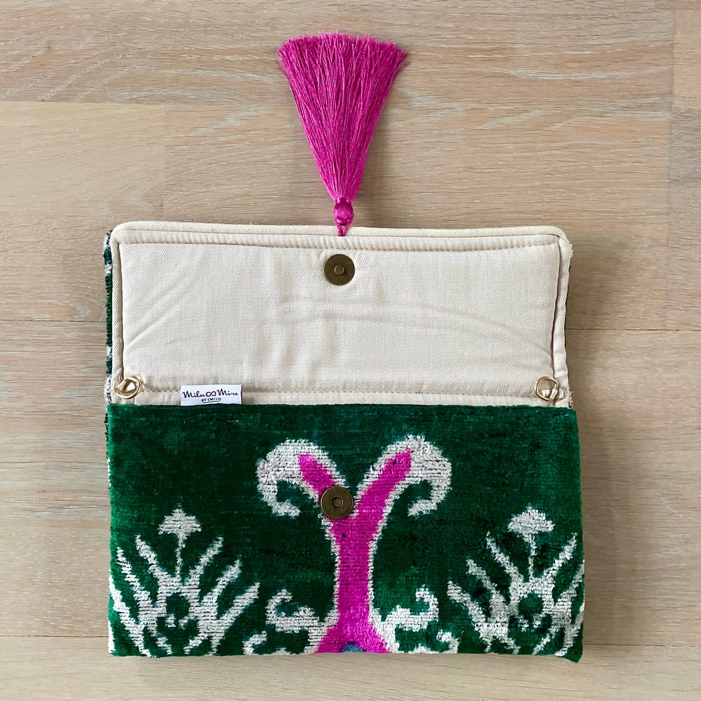 Ikat Clutch Bag Sperlonga: With gold chain