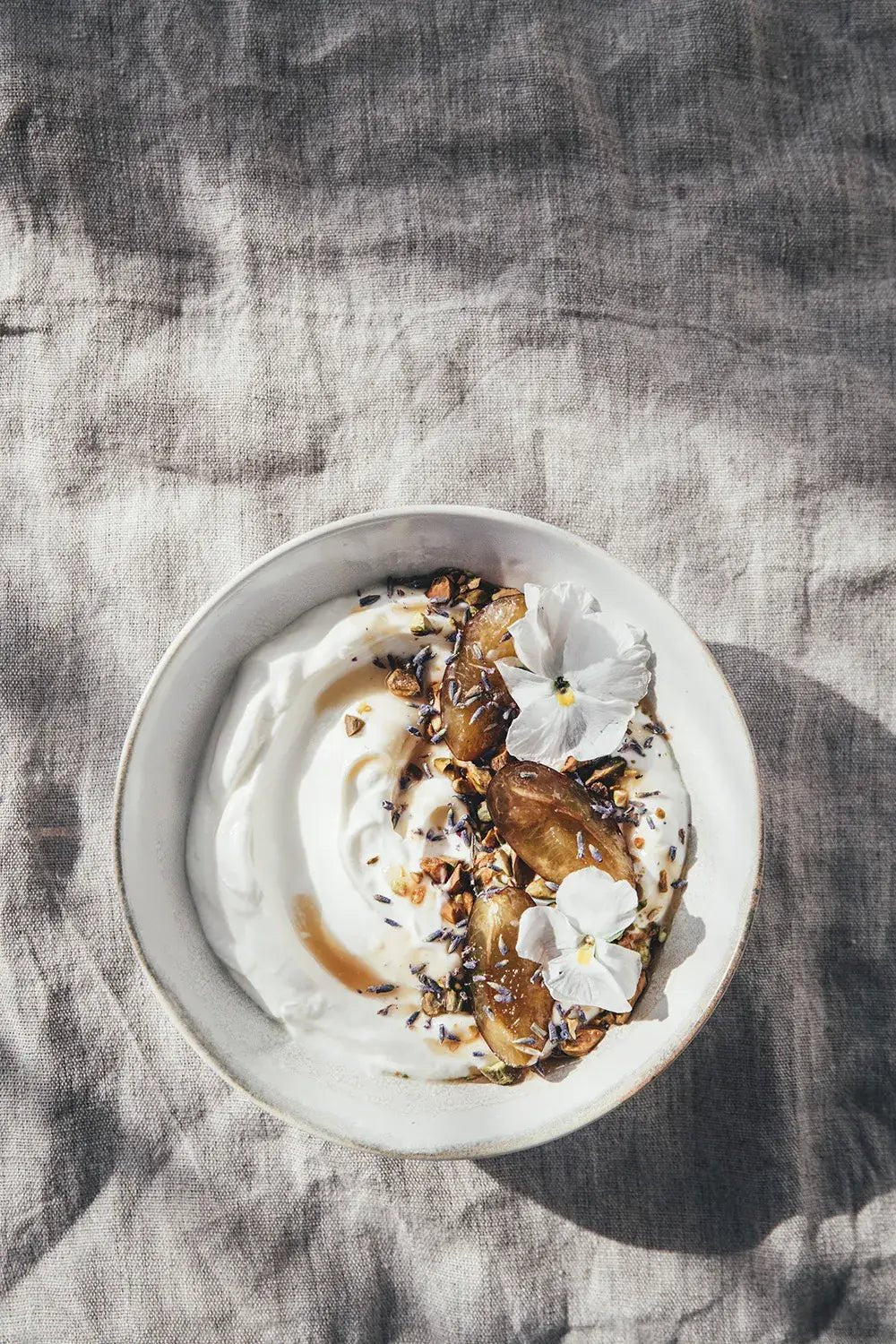 Flowers On A Plate - SPARROW