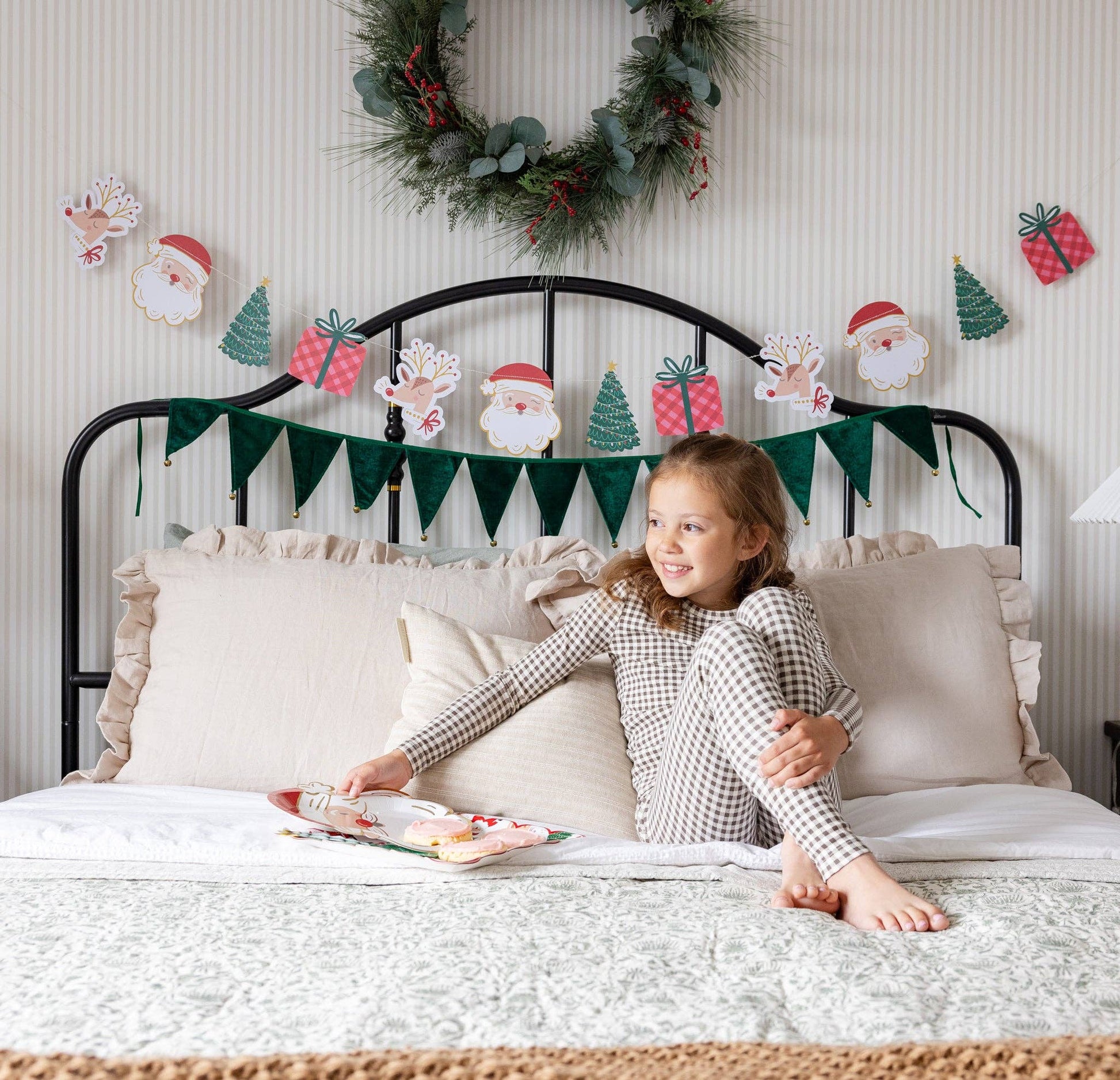 Green Velvet Pennant Banner - SPARROW