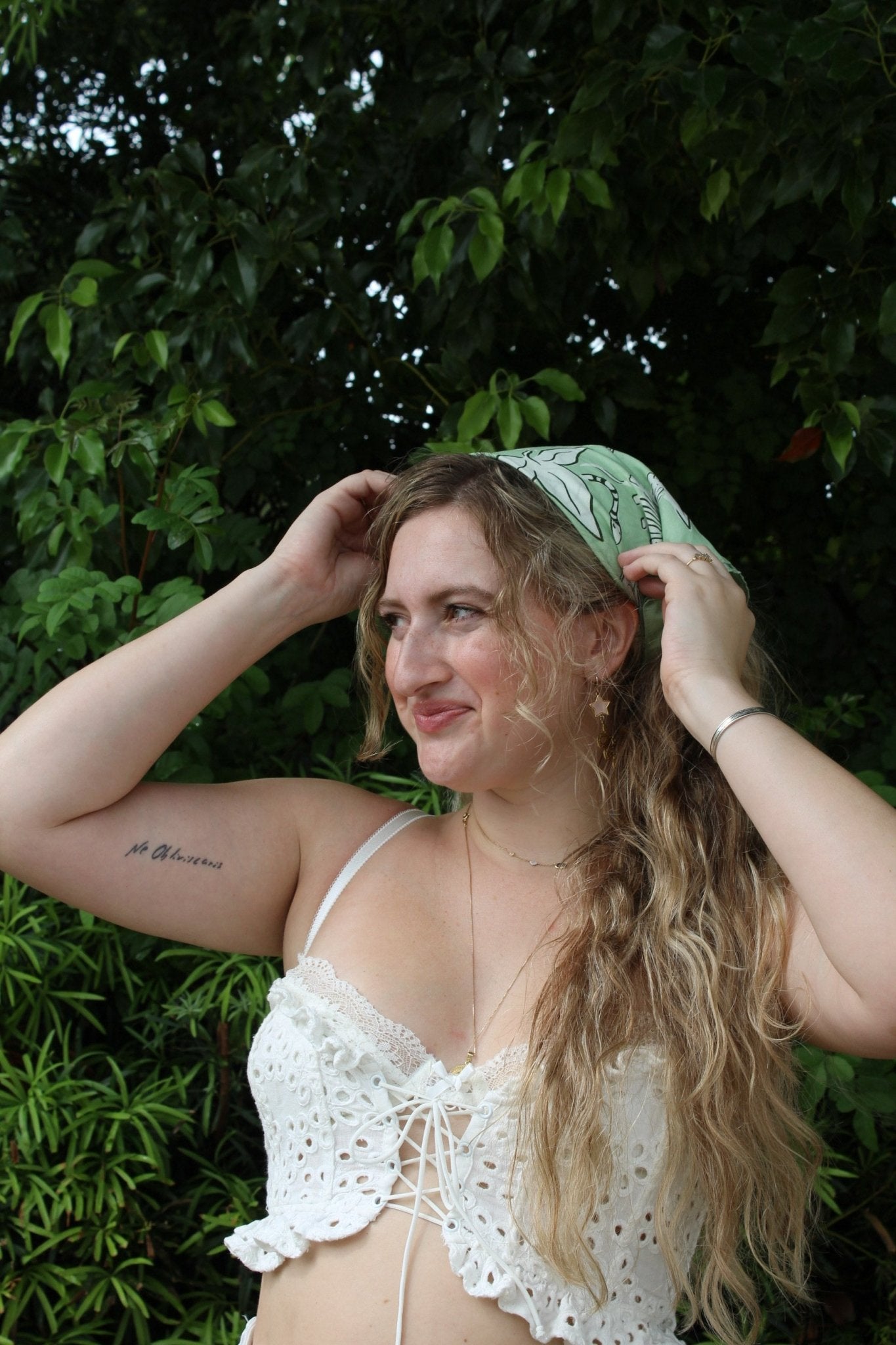 Ivebeenpainting Green Passionflower Bandana - SPARROW