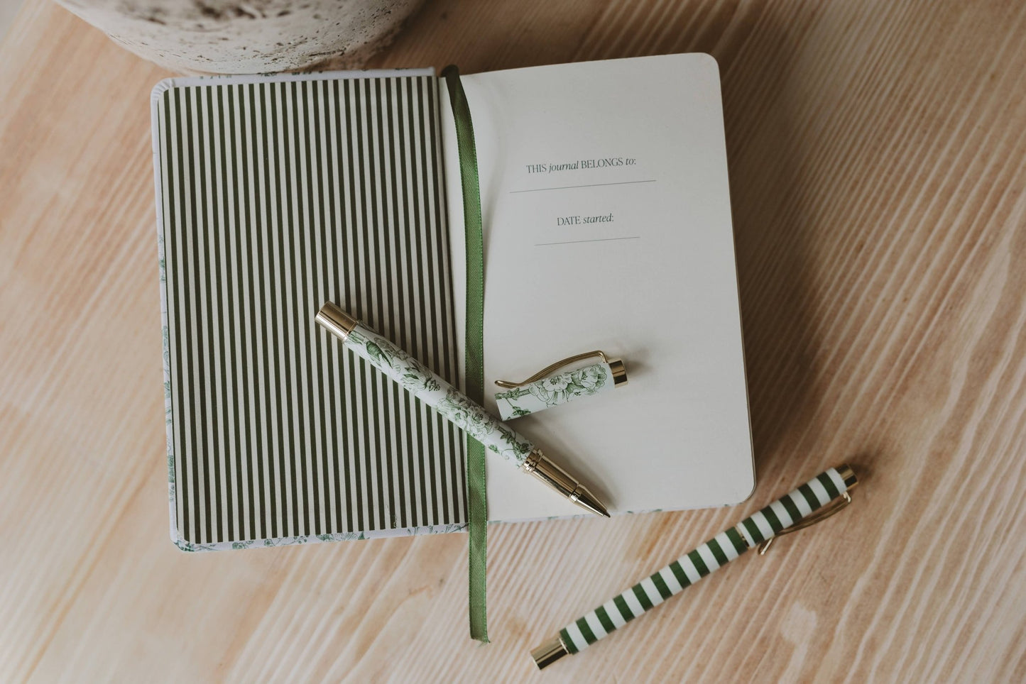 Mom's One Line A Day Journal - SPARROW