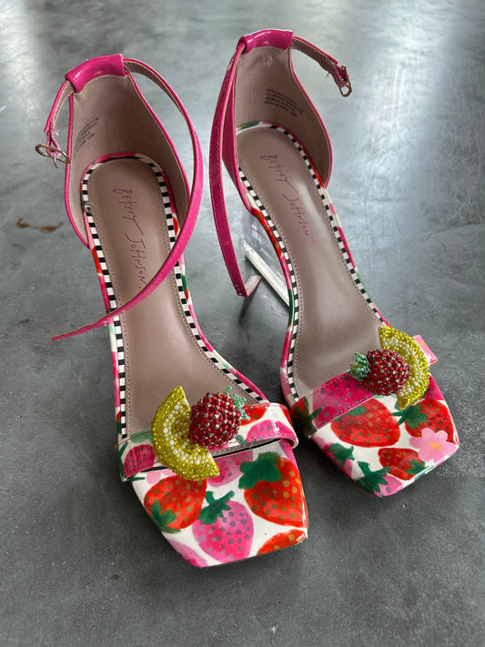 Preloved Betsey Johnson Harlen Sandals - SPARROW