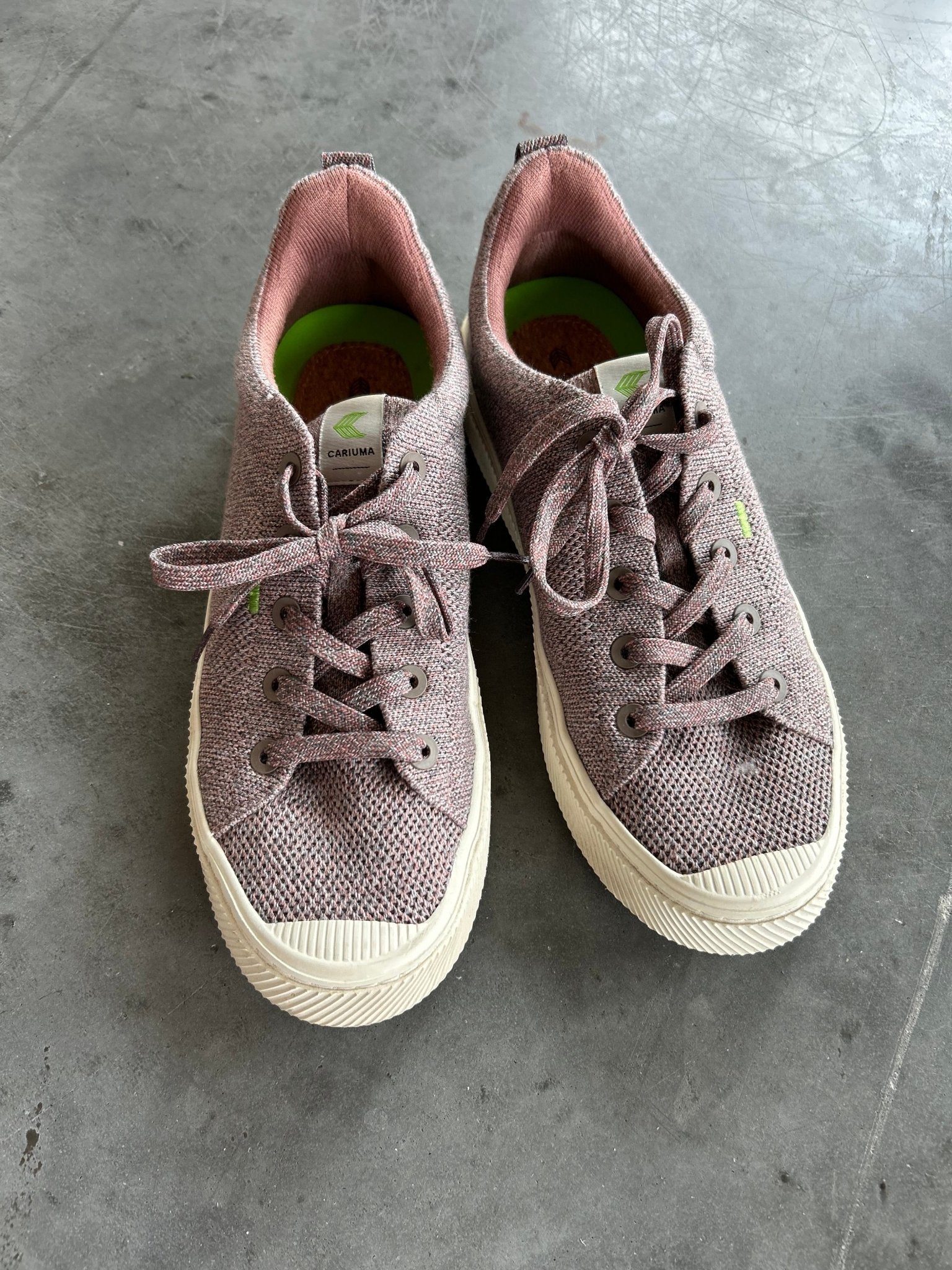 Preloved Cariuma IBI Low Knit Sneaker - SPARROW