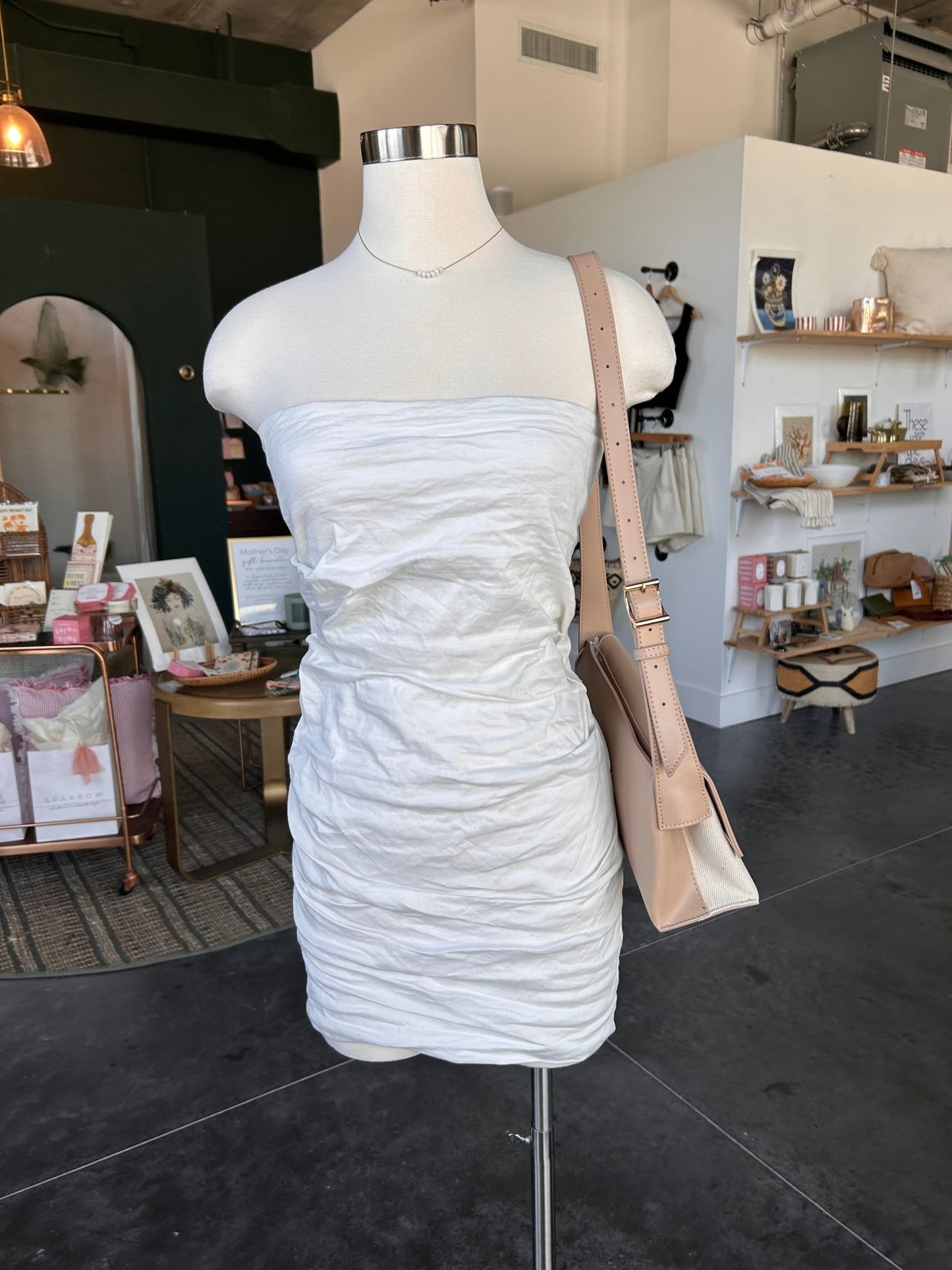 Preloved Nicole Miller White Mini Dress - SPARROW