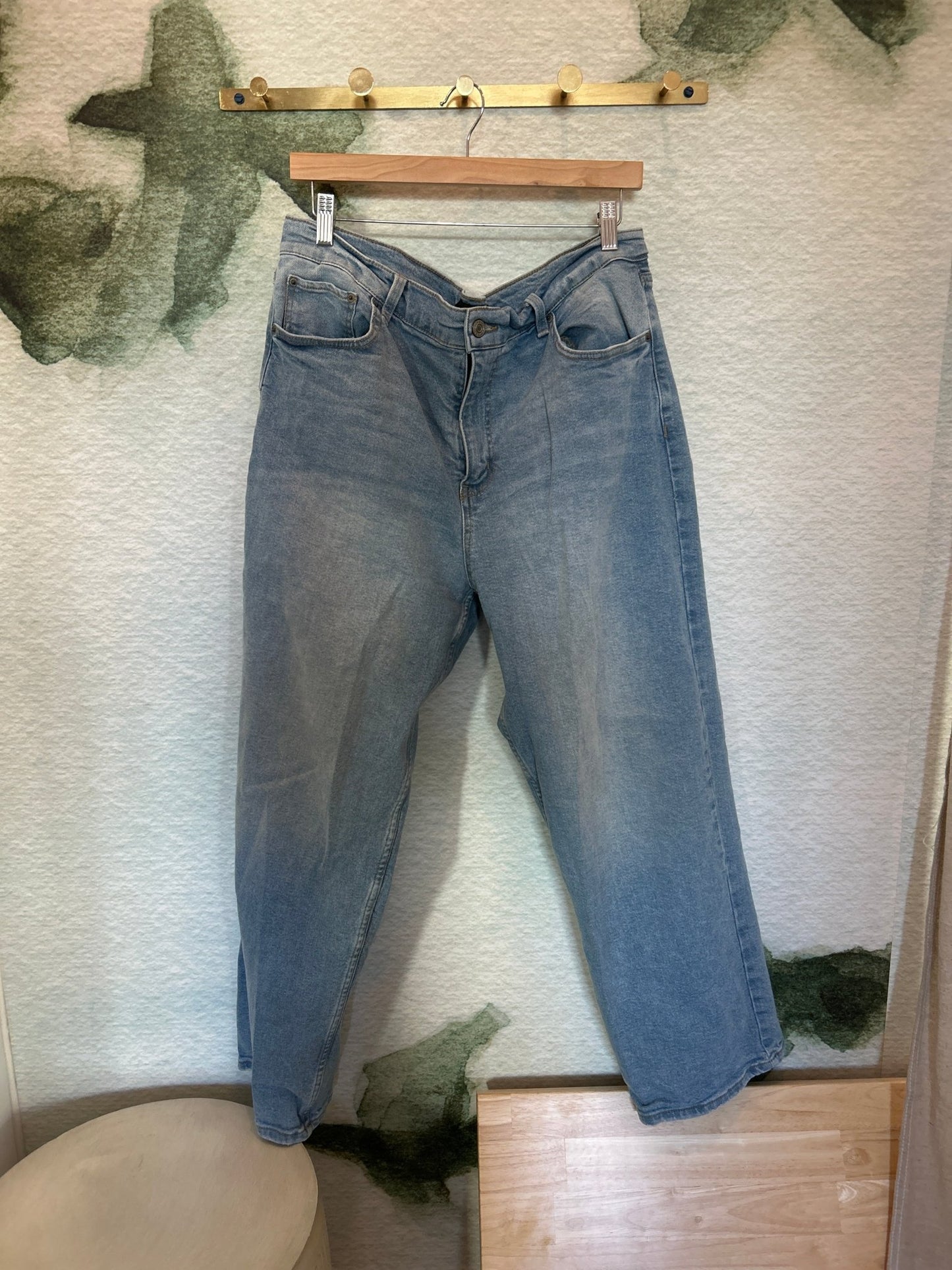 Preloved RSQ Loose Jeans - SPARROW