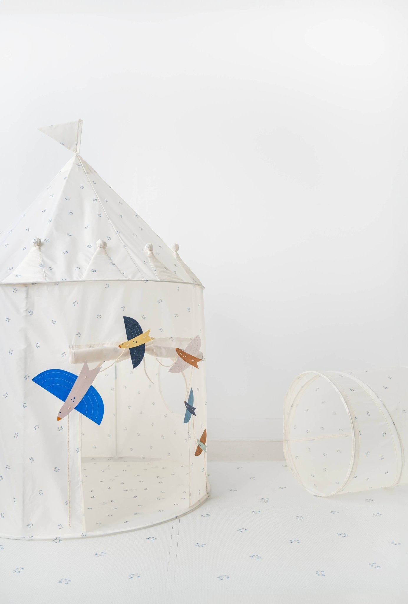 Recycled Fabric Play Tent Castle - Prints: Blueberry Ivory - SPARROW