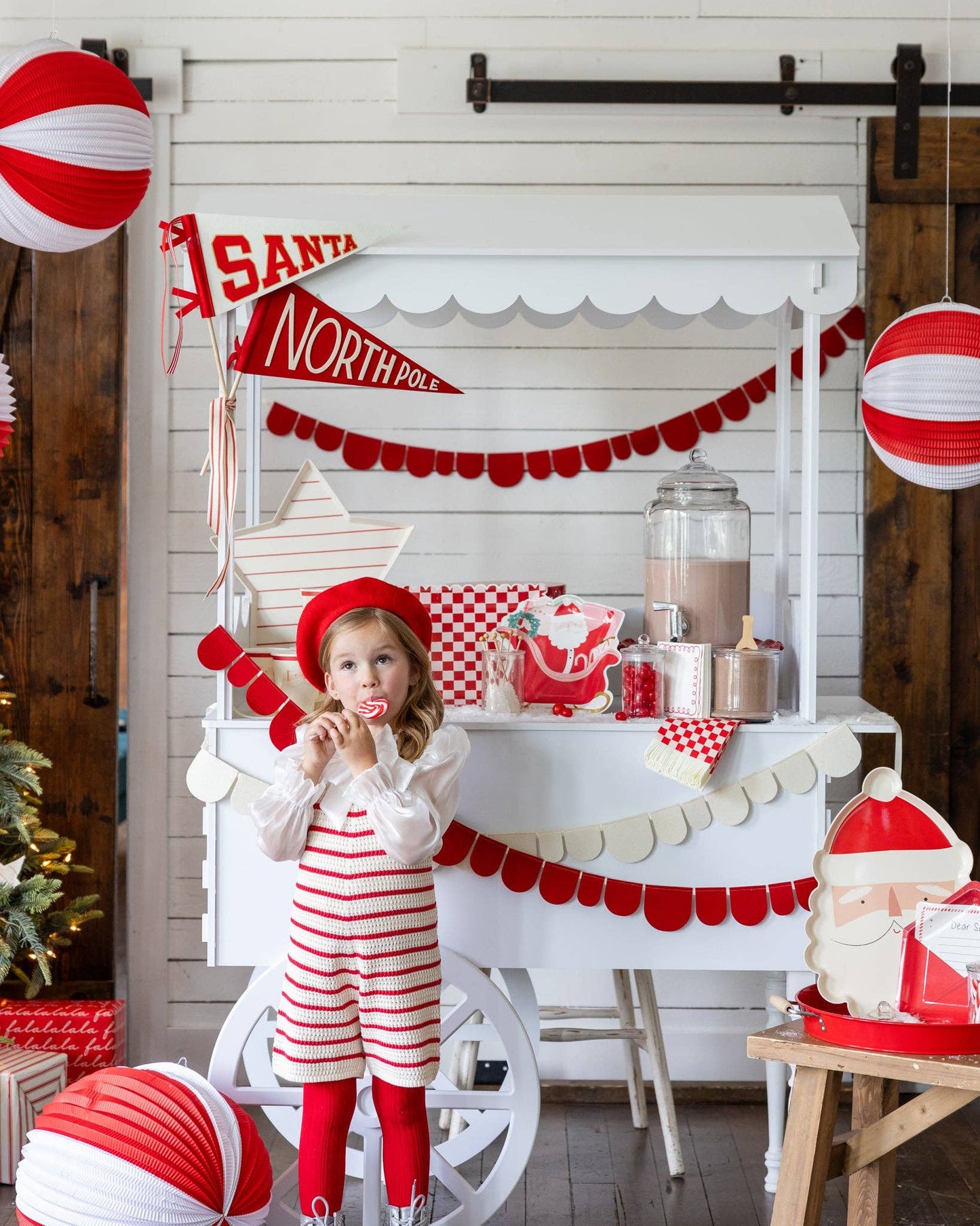 Red and Cream Scalloped Felt Banner Set - SPARROW