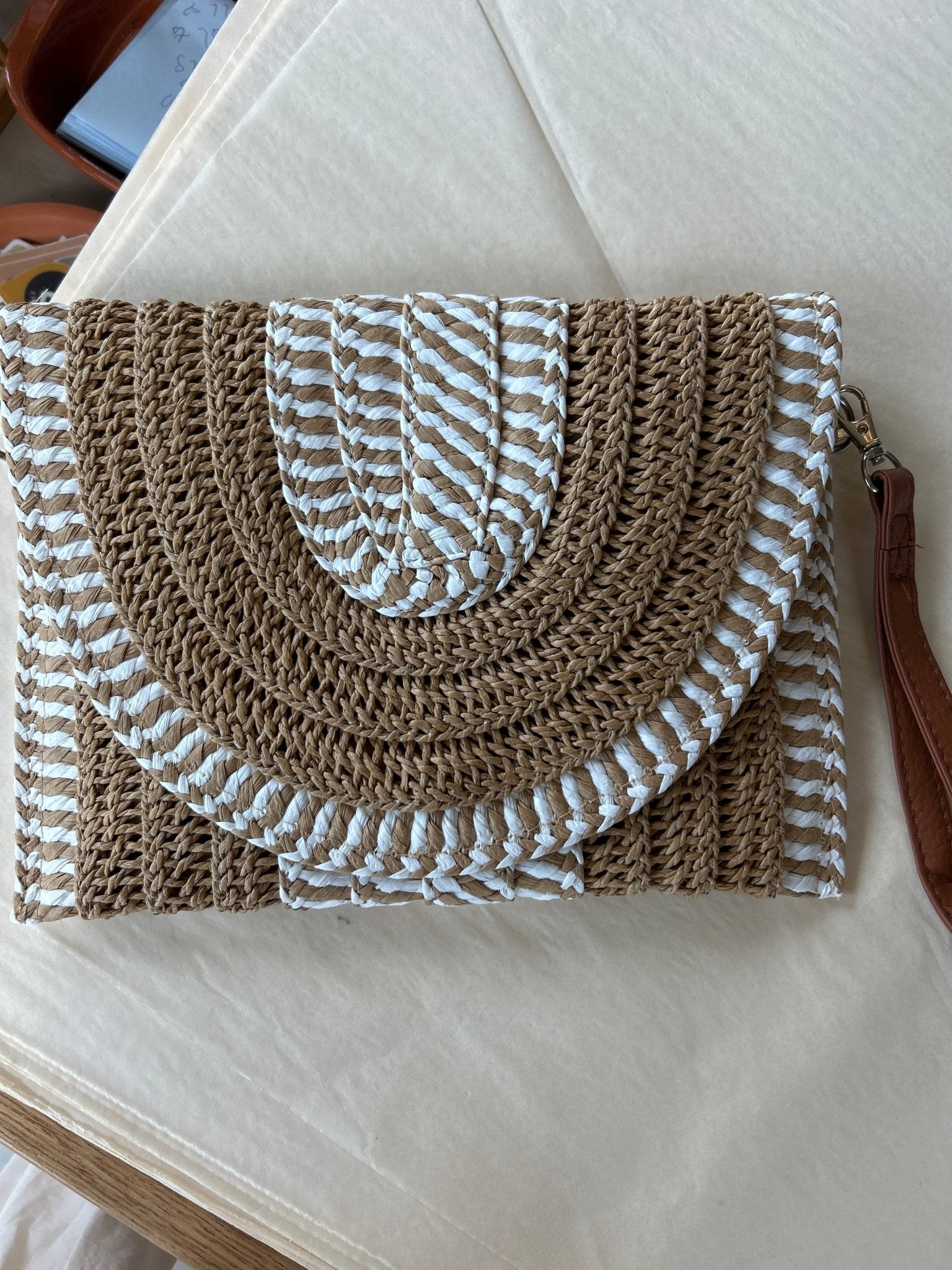 Sara Clutch - Tan - SPARROW