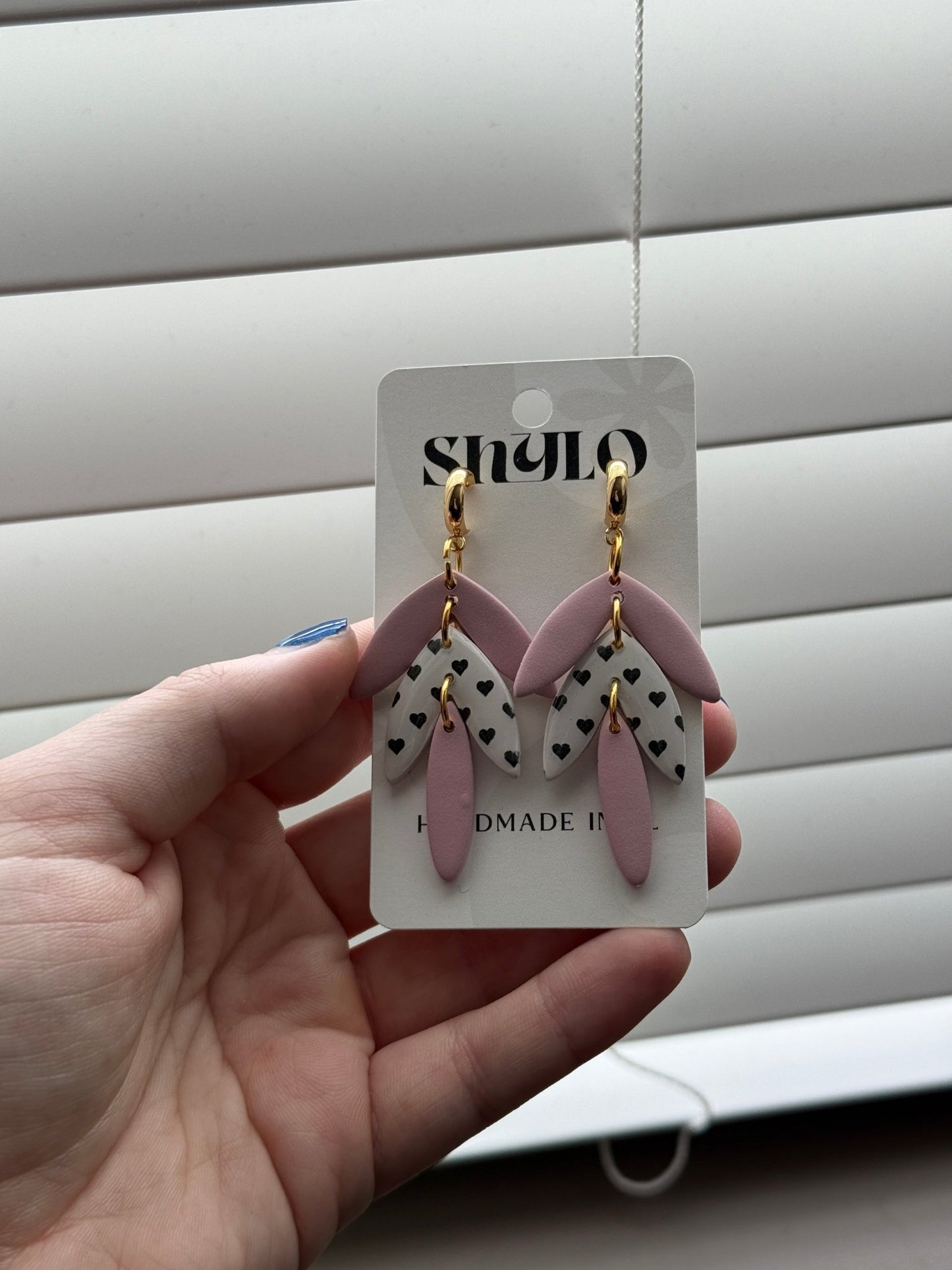 Shylo Heart Print Dangle Earrings - Pink - SPARROW