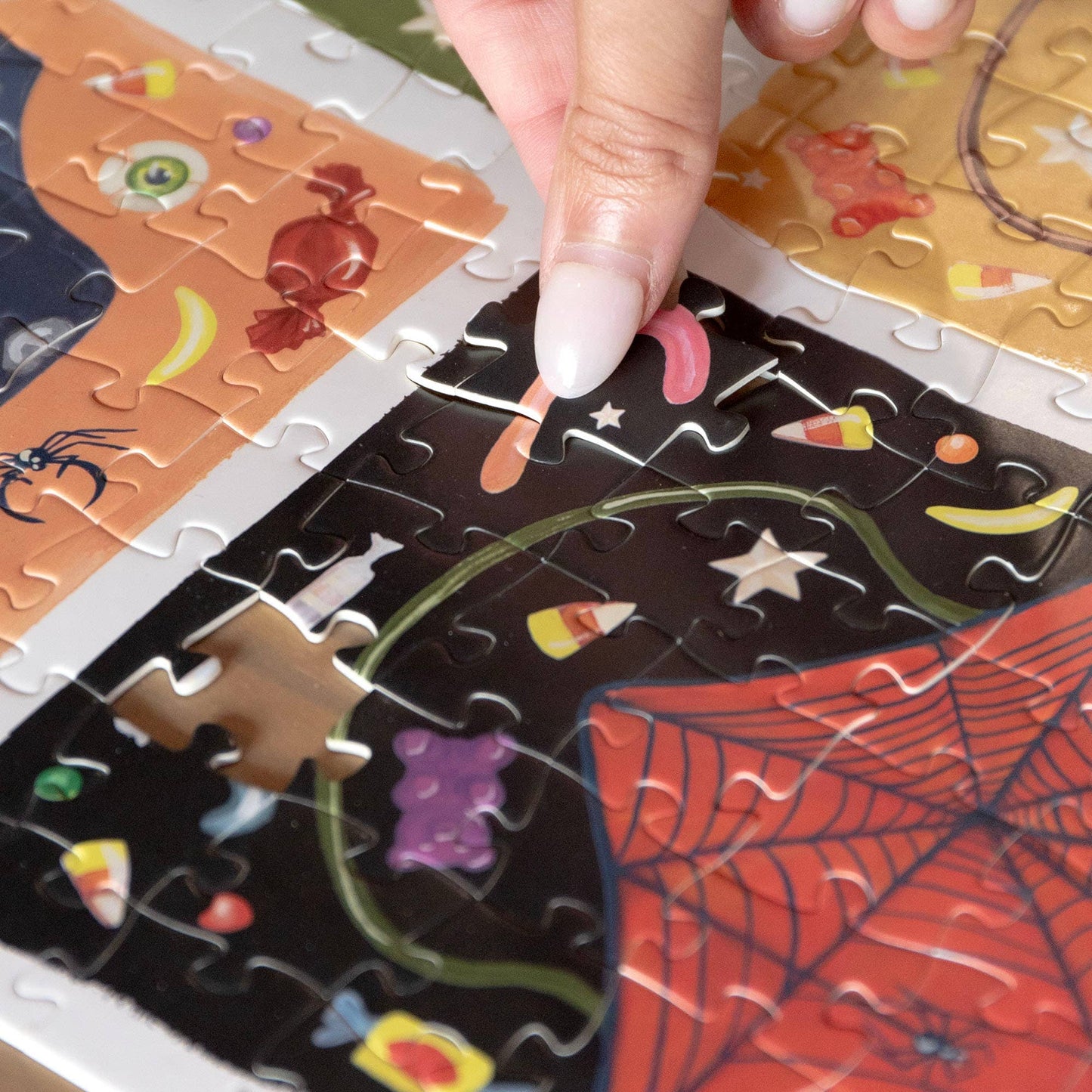 Spooky Sweets - 500 Piece Halloween Jigsaw Puzzle - SPARROW