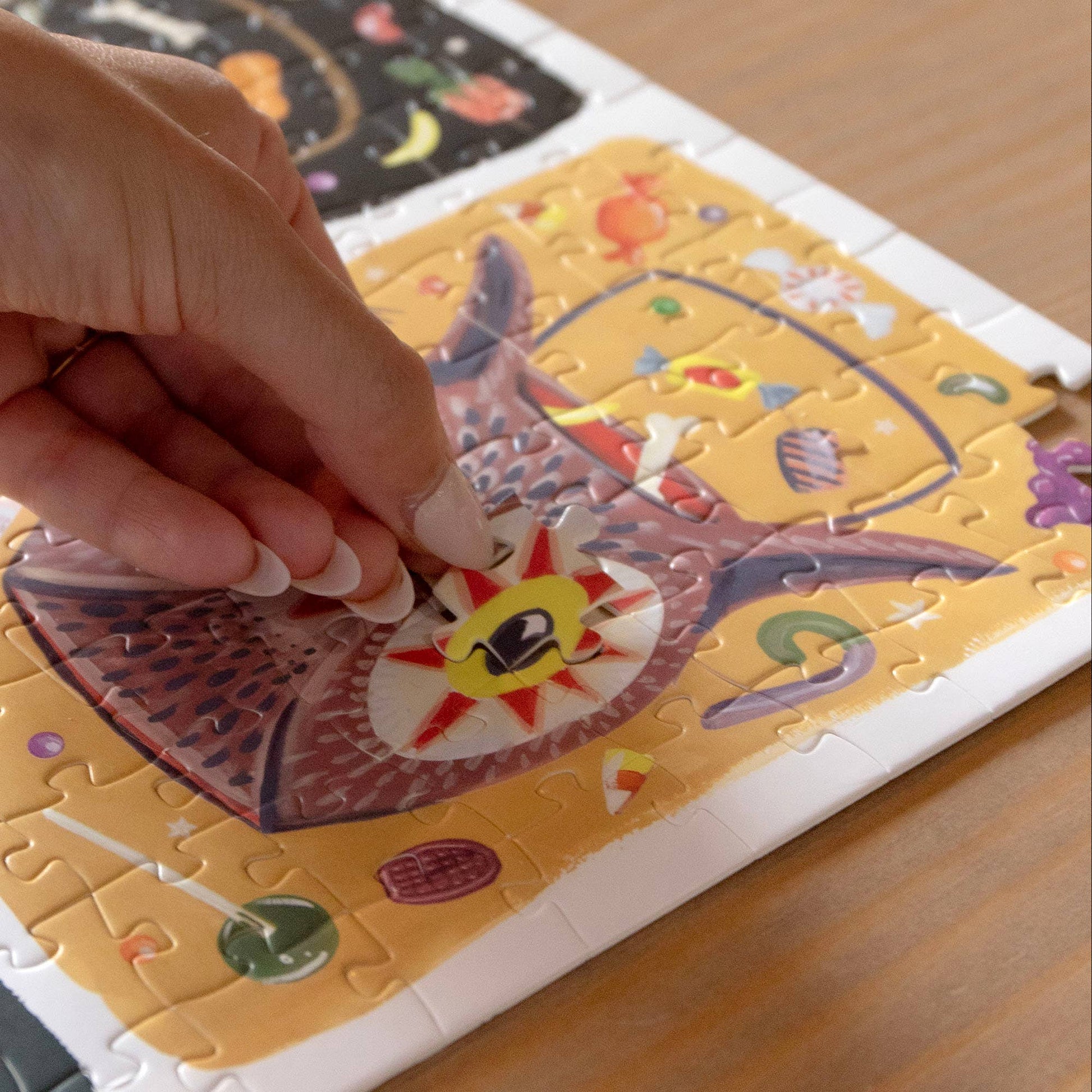 Spooky Sweets - 500 Piece Halloween Jigsaw Puzzle - SPARROW