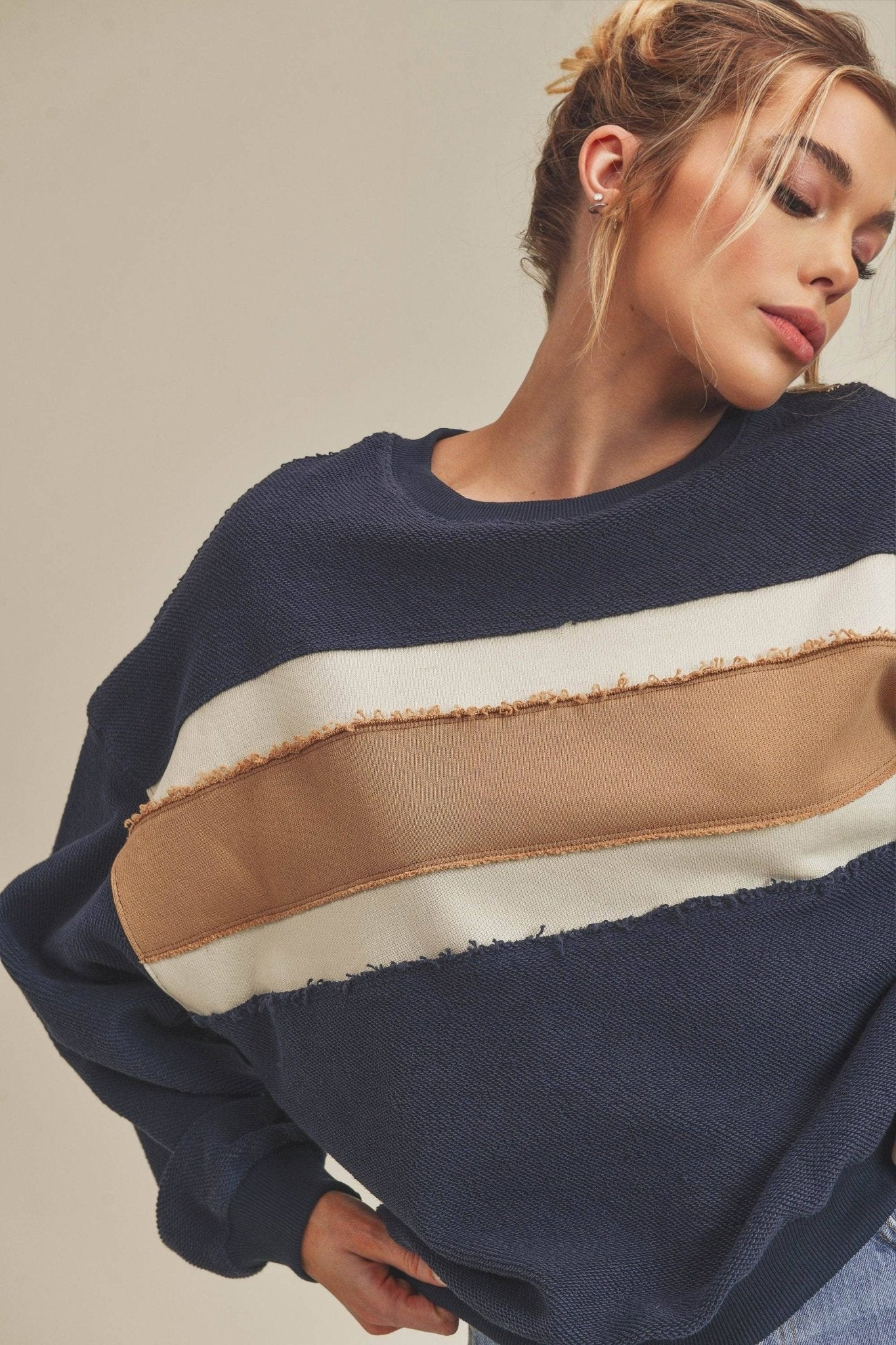 Winnie Sweatshirt - Navy - SPARROW
